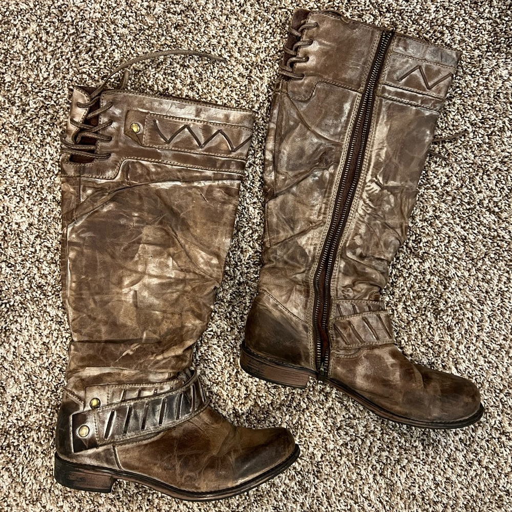 Corral boots Sz 8